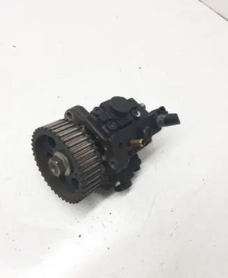 Opel Astra J Fuel injection high pressure pump 0445010193