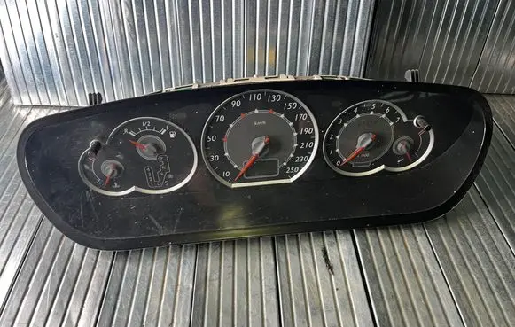 Citroen C5 Speedometer (instrument cluster) 9655608980