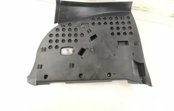 Mercedes-Benz E W212 Dashboard lower bottom trim panel 2126801007 A2126801007