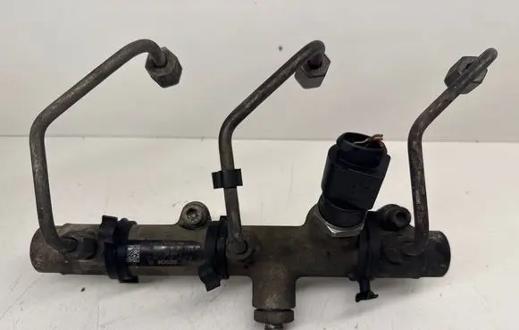Audi A6 S6 C6 4F Fuel main line pipe 059130087D