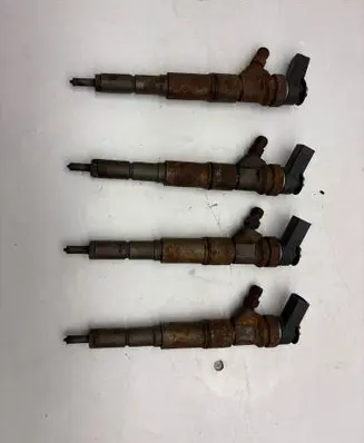 BMW 3 E90 E91 Fuel injector 0445110216