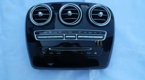 Mercedes-Benz C W205 Climate control unit A2059058813 2056805707