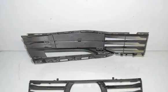 BMW 5 G30 G31 G38 Front bumper lower grill 7385264 51117385258 51110054458