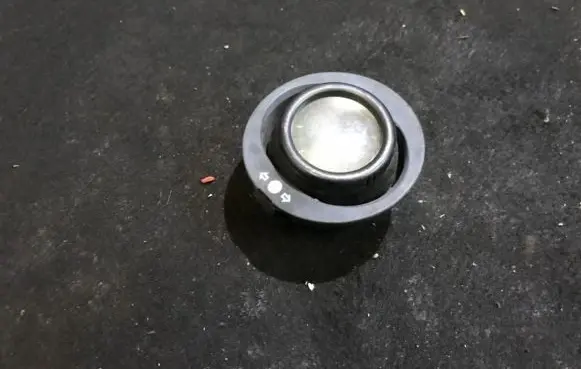 Mercedes-Benz E W124 Front seat light 0008209501