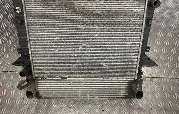 Land Rover Range Rover L322 Radiator set 7H328T000DA