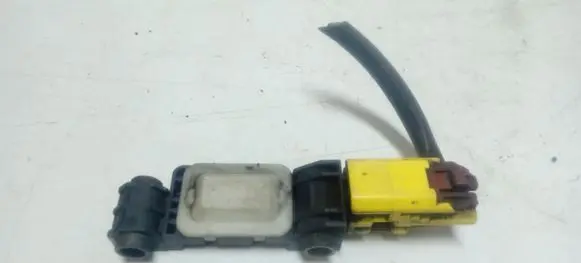 Audi A4 S4 B7 8E 8H Airbag deployment crash/impact sensor 8E0959651A