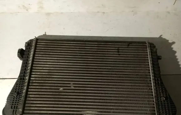Volkswagen PASSAT B6 Intercooler radiator 3C0145805R N6882002
