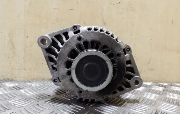 Chevrolet Captiva Generator/alternator LRA03726