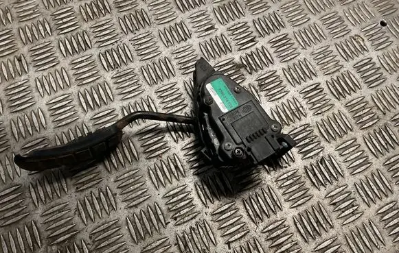 Renault Master II Accelerator throttle pedal 