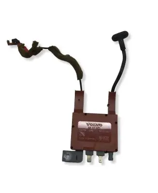 Volvo S60 Aerial antenna amplifier 8637601