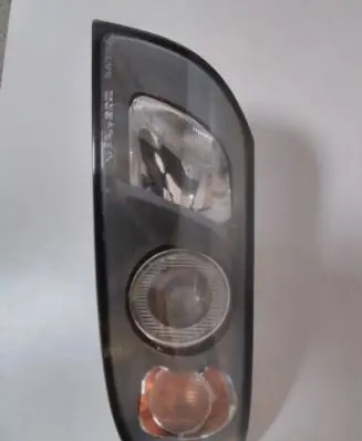 Volvo V50 Headlight/headlamp 30698648