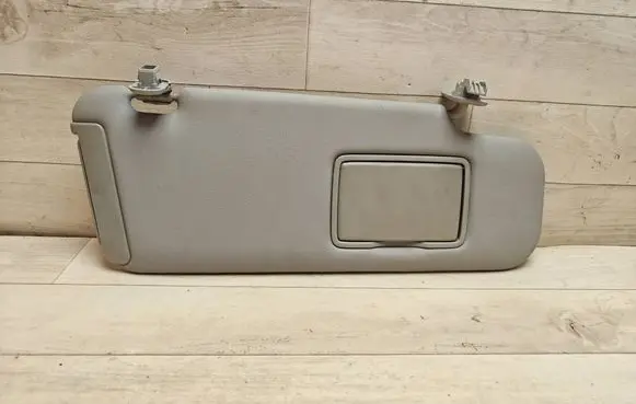 Mazda CX-7 Sun visor