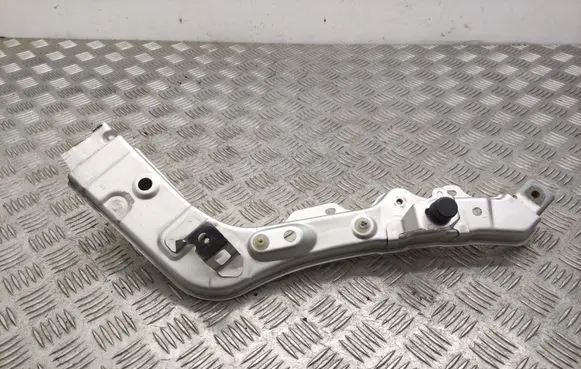 Toyota RAV 4 (XA30) Headlight/headlamp mounting bracket