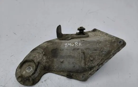 BMW X5 E53 Engine mounting bracket 1097001