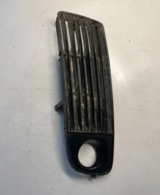 Audi A6 S6 C5 4B Front bumper lower grill 4B0807681J