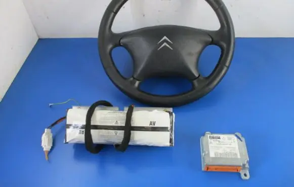Citroen Xsara Picasso Steering wheel