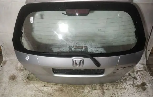 Honda Jazz Tailgate/trunk/boot lid pilkas
