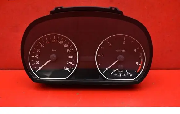 BMW 1 E81 E87 Speedometer (instrument cluster) 9110195
