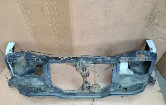 KIA Sportage Radiator support slam panel