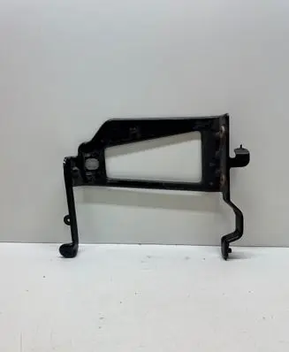 Audi Q8 Radiator mount bracket 4M0121261J