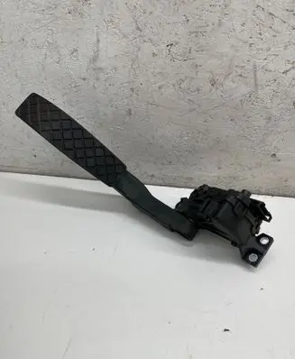 Audi Q7 4L Accelerator throttle pedal 6PV00802624 7L0723507D