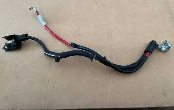 Volkswagen Golf VII Positive cable (battery) 5Q0971228L