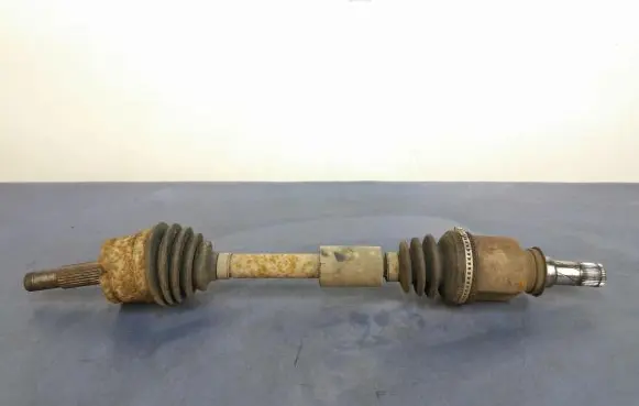 Mitsubishi Colt Front driveshaft