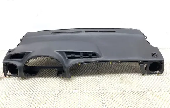 Toyota Yaris Dashboard 550850D010