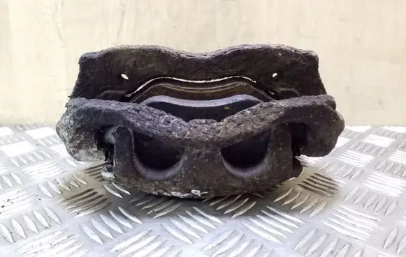 Volkswagen Crafter Front brake caliper
