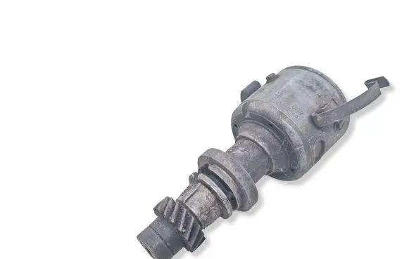 Volkswagen Golf I Spark distributor 026905205A