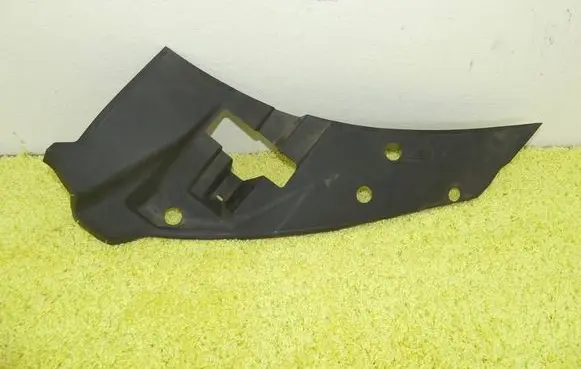 Audi A7 S7 4K8 Under headlight/headlamp trim 4K8805285A