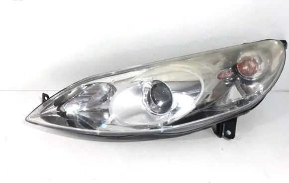Peugeot 407 Headlight/headlamp