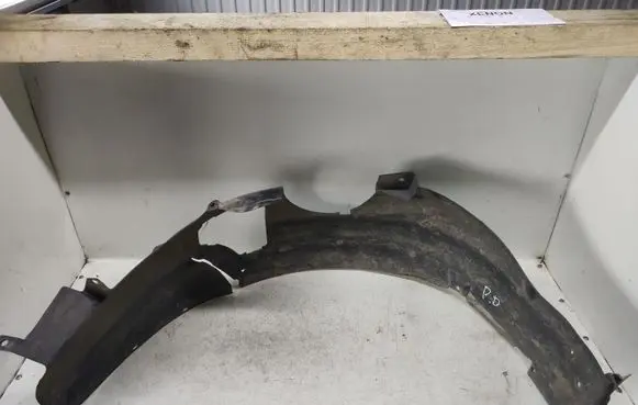 Chrysler PT Cruiser Front wheel arch liner splash guards