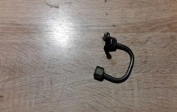 Citroen C8 Fuel injector supply line/pipe 