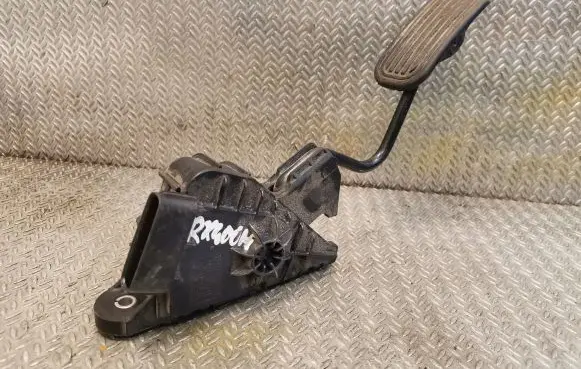 Lexus RX 450H Accelerator throttle pedal 7812048070