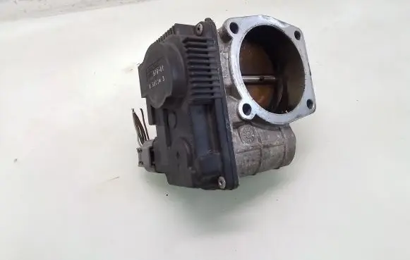 Nissan Murano Z50 Throttle valve 57601 U68013