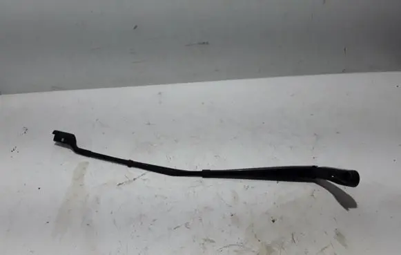 Peugeot 3008 II Front wiper blade arm 9810664980
