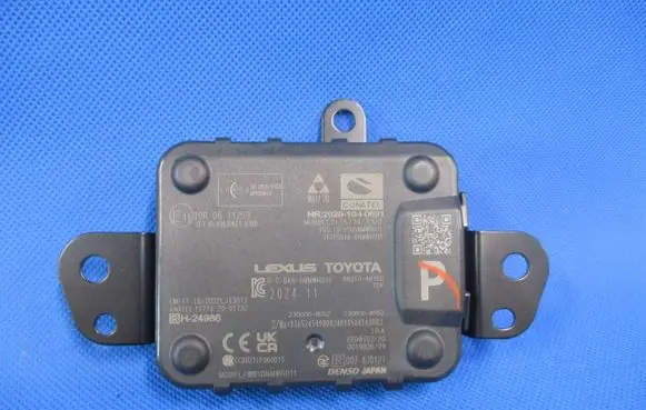 Lexus LBX Distronic sensor radar 202010I0691 2308008552 8821048150