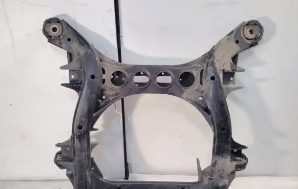 Audi Q7 4L Front subframe
