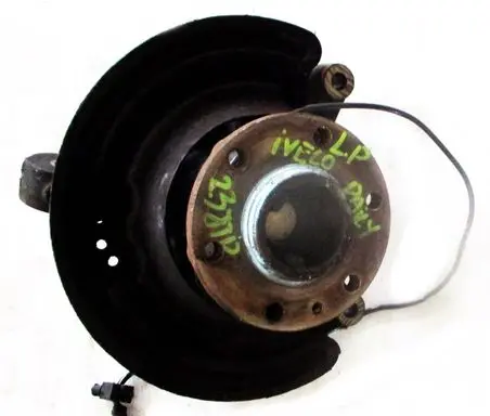 Iveco Daily 6th gen Front wheel hub