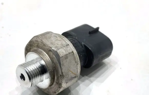 Lexus IS III XE30 Air conditioning (A/C) pressure sensor 4990007880