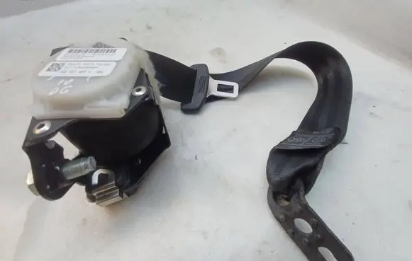 Audi A6 Allroad C7 Rear seatbelt KR1317L27G 4G8857805H TK92220984