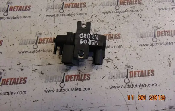 Toyota Corolla Verso AR10 Vacuum valve 25819-0R011