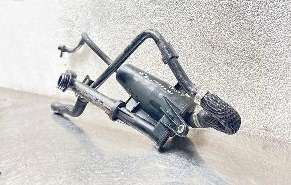 Opel Insignia A Oil breather separator 70330335
