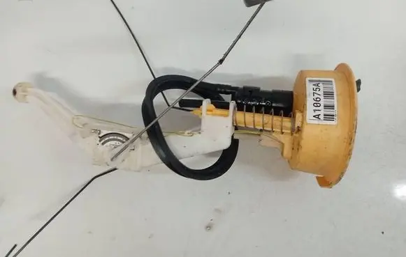 BMW X5 E53 Fuel level sensor G20121048