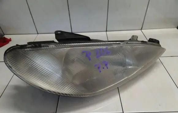 Peugeot 206 Headlight/headlamp 9640559480