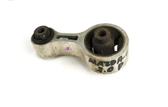 Mazda 6 Engine mount bracket
