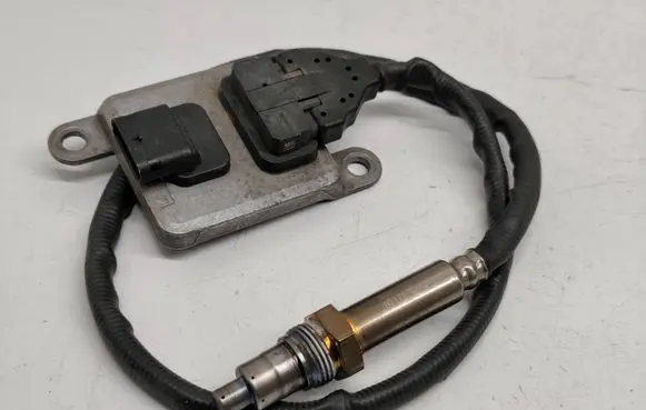 Mercedes-Benz GLC X253 C253 Lambda probe sensor A0009058511 0009058511