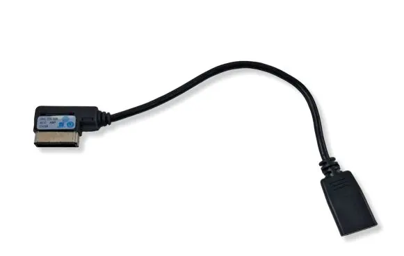 Volkswagen Touran II USB socket connector 5N0035558
