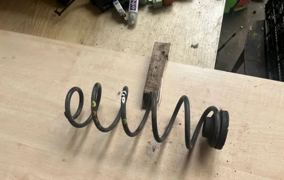 Volkswagen Up Rear coil spring 1S0511115AH